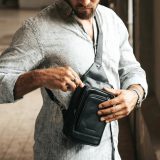 The Chesterfield Brand C58.028400 Riga Δερμάτινη Τσάντα Στήθους/Cross Bodybag Μαύρη 6
